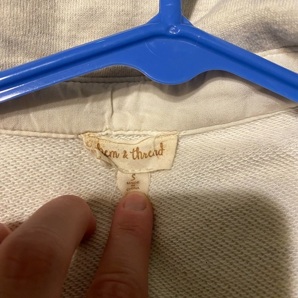 Cardigan - Picture 2 of 2